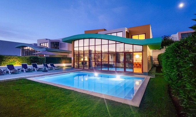 Albufeira Villa | Marina by Check-in Portugal