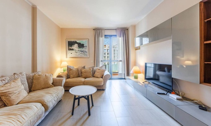 Vlore Apartment | Marina Mirage Apartment