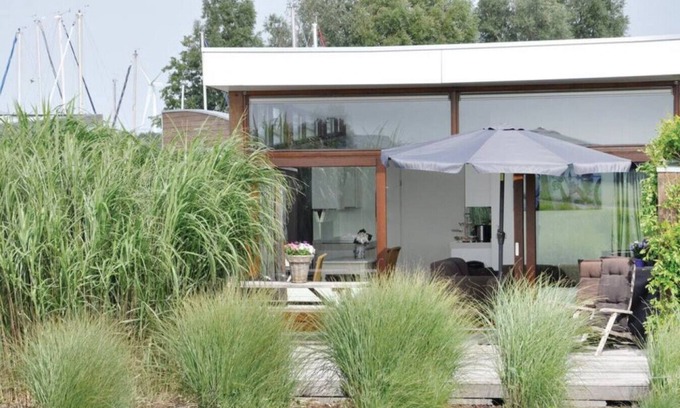 Bunschoten House | Marina VILLA near the water with private sauna.