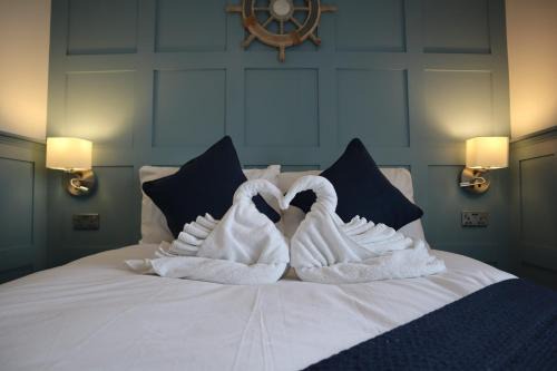 Irvine House | Marina View Guest House