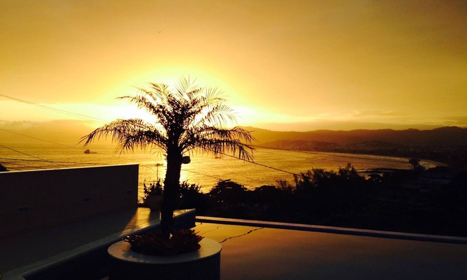 Niteroi Villa | Marinas Praia Itaipu