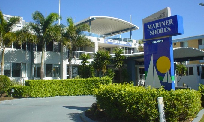 Miami Resort | Mariner Shores Club
