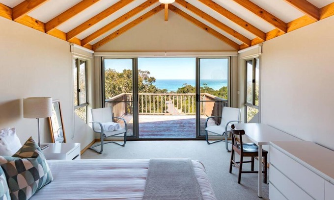 Eagle Bay House | Mariners Rest
