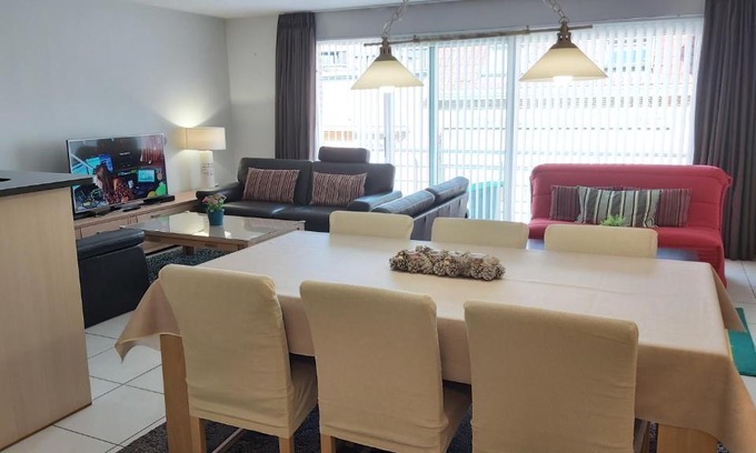 Ostend City Centre Apartment | Marjori Oostende met gratis parkeerplaats