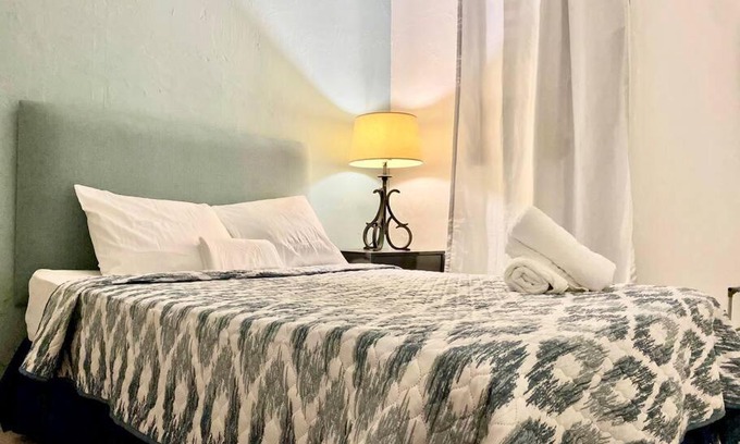 Centro Tradicional House | Marquez 2 bedroom house