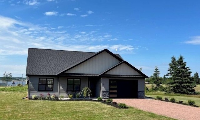 Rocky Point House | Marram House near Golf Courses & Hiking