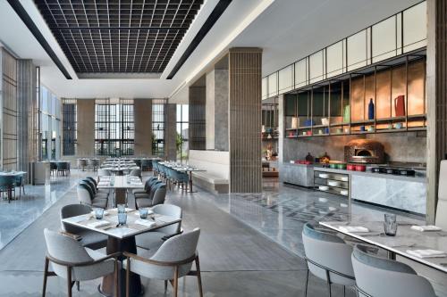 Sanpada Hotel | Marriott Executive Apartments Navi Mumbai