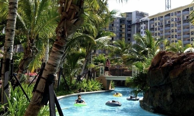 Palm Beach Hotel | Marriott Surf Club owner weeks always discounted - Luxury timeshare