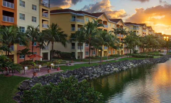Doral House | Marriott Villas at Doral 2BD - sleeps 8