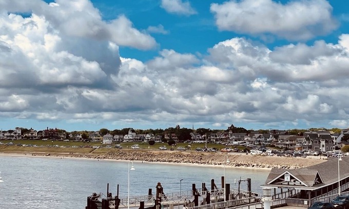 Katama House | Martha's Vineyard Big Family Fun