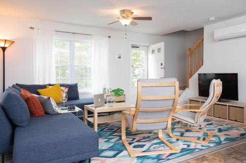 Oak Bluffs House | Marthas Vineyard Home Walk to Oak Bluffs Beach!