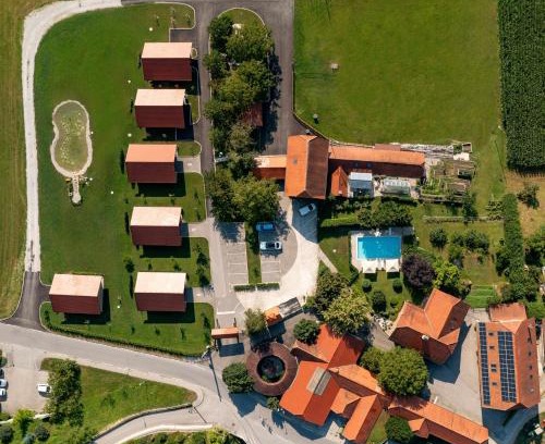 Lasko Resort | Martinova izba - Family Bungalows