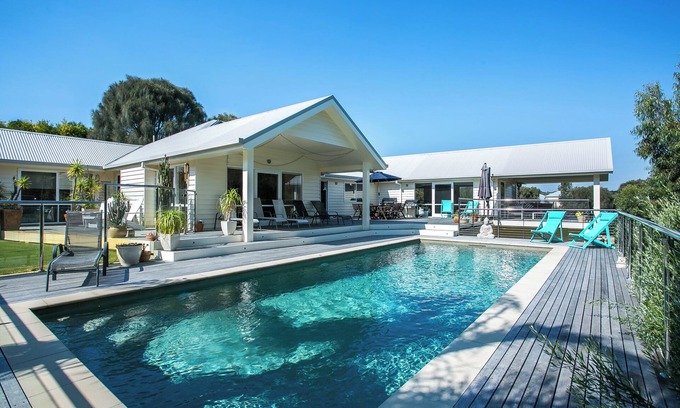 Portsea House | Martins Retreat: 5 BR, 3 BA House in Portsea, Sleeps 10