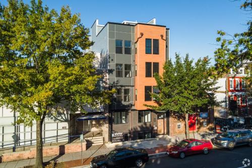 Petworth Apartment | Mary's Stay Petworth