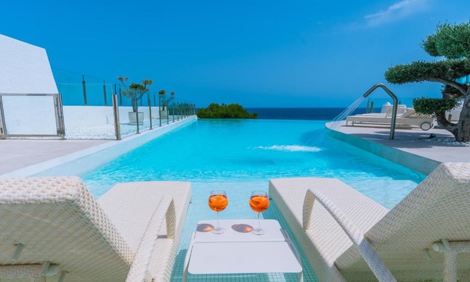 La Canuta Villa | Maryvilla Inspiracion y Vacaciones - Grand Villa Penon