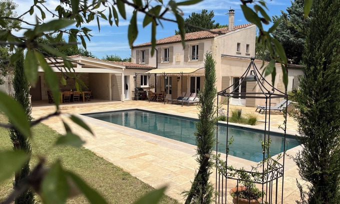 Eygalieres Other | Mas with pool, Eygalières, walking distance from the village