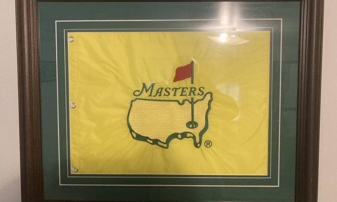 Rosewood Apartment | Masters themed 1 KING bed 1 bath apartment Columbia SC Airbnb Superhost