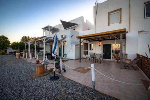 Lahania House | Mata's Sea House