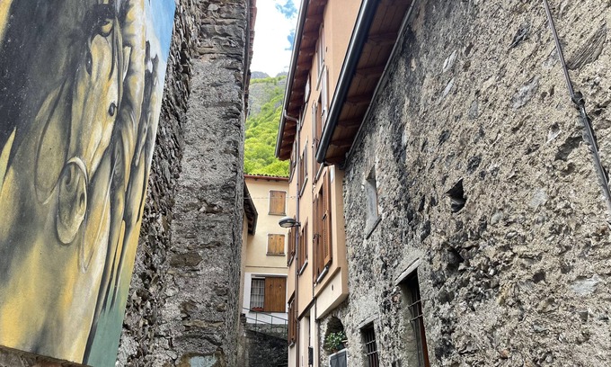 Parlasco House | MATILDA apartment in the historic center of the frescoed village of Parlasco