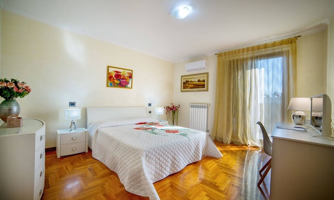 Battipaglia Villa | Matrimoniale Deluxe