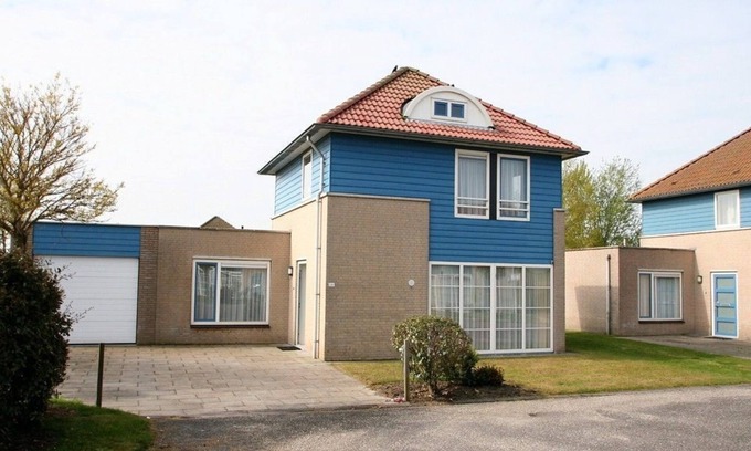 Hoofdplaat House | Maxime 209 - Kustpark Village Scaldia - Large detached holiday villa with garage