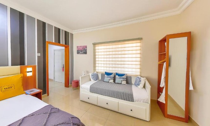 Oyibi Hotel | Maya Villa