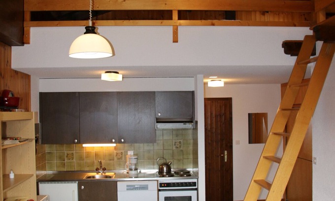Veysonnaz Apartment | Mayens de l'Ours DZ 131 - MOUNTAIN apartment 6 per