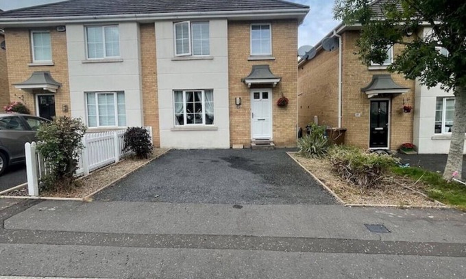 Dunmurry House | Mayfield square