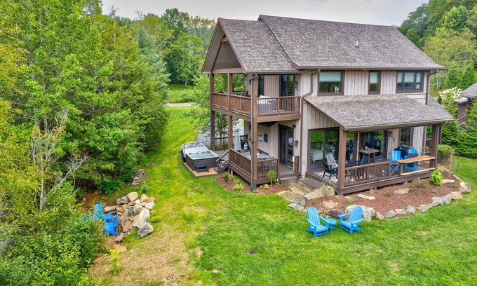 Banner Elk House | Maynard Rocks IV at Elk Creek - Hot tub, creekside setting, firepit