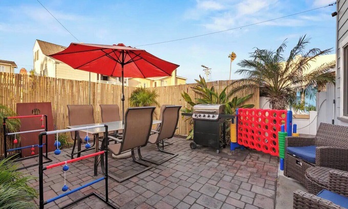 Mission Beach House | MB! 8BR Massive Beach Houses steps to sand!