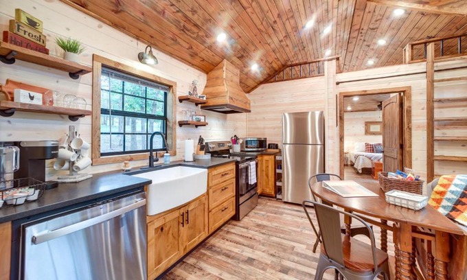 Blocker House | McAlester Vacation Rental with Private Hot Tub
