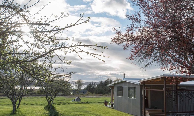 Lopez Island House | McBarron Cottage W/Views Of The Bay
