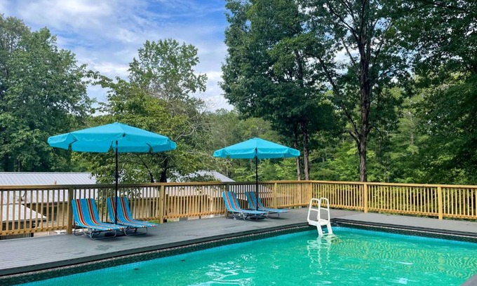 McDonough House | McDonough Getaway with Private Lake on 24 Acres