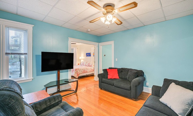 South Medford Apartment | Medford Apartment Rental, 5 Mi to Downtown Boston