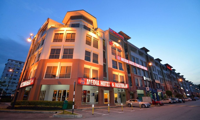 Tropicana Hotel | Media Hotel