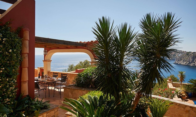 Port d'Andraitx Apartment | Mediterranean accomm. on Mallorca with private terrace and sea view (Villa SIKA)