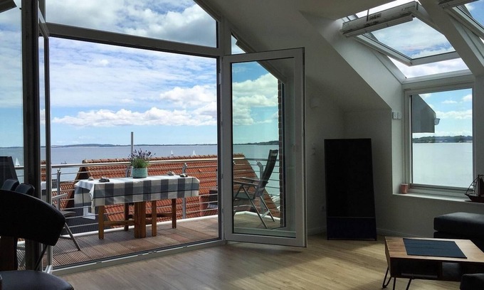 Hohwacht Apartment | Meeresblick "Deck 44" Haus 3 WE 44