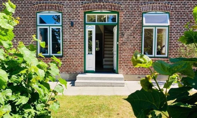 Scheggerott House | Meieristenwohnung in the "Alte Meierei Brarupholz"