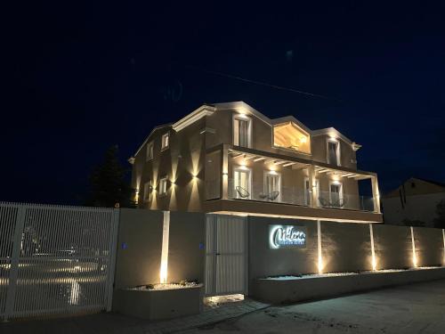 Roda Apartment | Melena Premium Suites