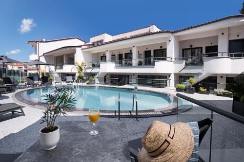 Paliouri Hotel | Melite Luxury Rooms & Apartments