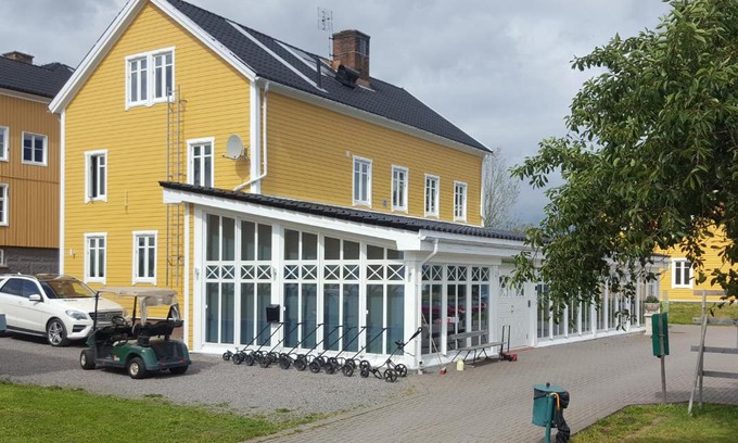 Mellerud Bed & Breakfast | Melleruds Golfklubb Bed & Breakfast
