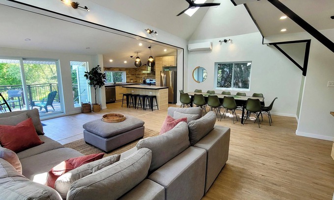 Val Morin House | Meraki Chalet