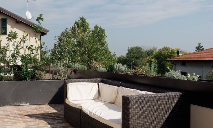 Botteghe di Albinea Apartment | Meraviglioso appartamento con vista mozzafiato a 2 passi dalla città