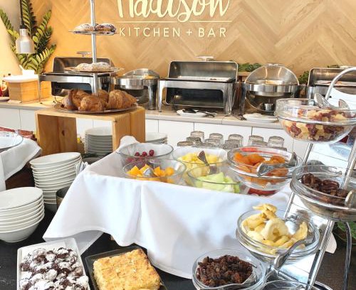 Adamstown Heights Hotel | Mercure Charlestown