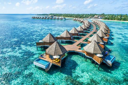 Kooddoo Resort | Mercure Maldives Kooddoo - Adults - Only Escape - 50 percent off Transfers