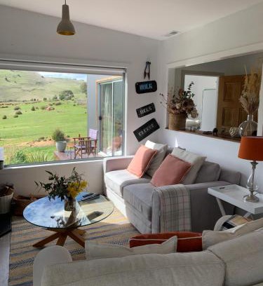 Ellendale House | Merino Cottage Meadowbank Lake