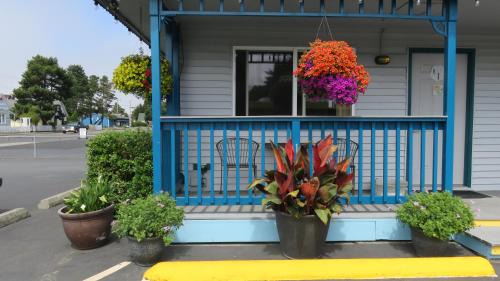 Long Beach Hotel | Mermaid Inn