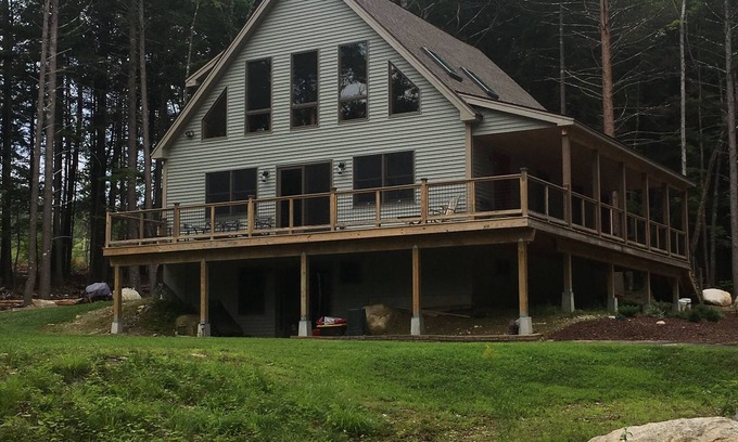 New Durham House | Merrymeeting Lake-Relaxing Getaway-Modern, Spacious Home- Private Setting