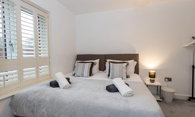 Didsbury Apartment | Merseybank Apartment
