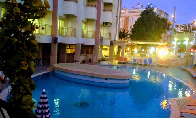 Camlık Mahallesi Hotel | Meryemana Hotel